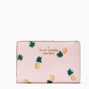 Kate Spade Staci Medium Pineapple Compact Bifold Wallet